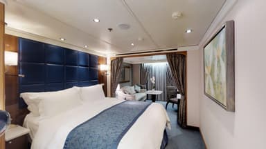 Deluxe Veranda Suite